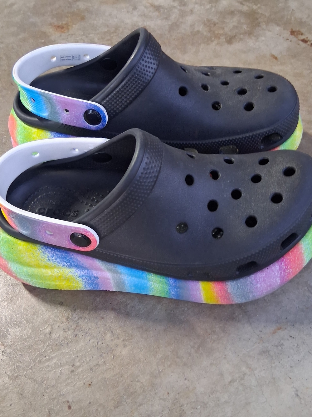 CROCS Woman  Black Clogs with Rainbow Platform
